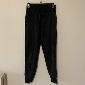 Lulu Joggers